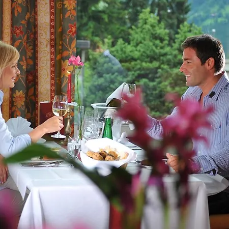 Hotel Thermal Elisabethpark 4*