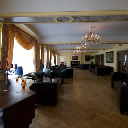 Hotel Thermal Elisabethpark
