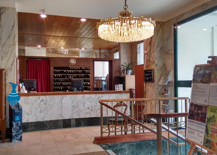 Hotel Thermal Elisabethpark 4*